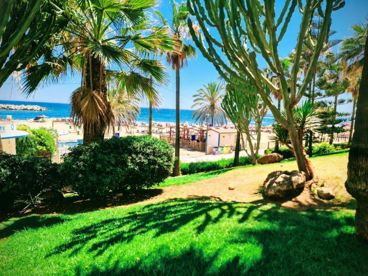 Room In Guest Room - Private Room In The Fishing Port Of Marbella Exteriér fotografie
